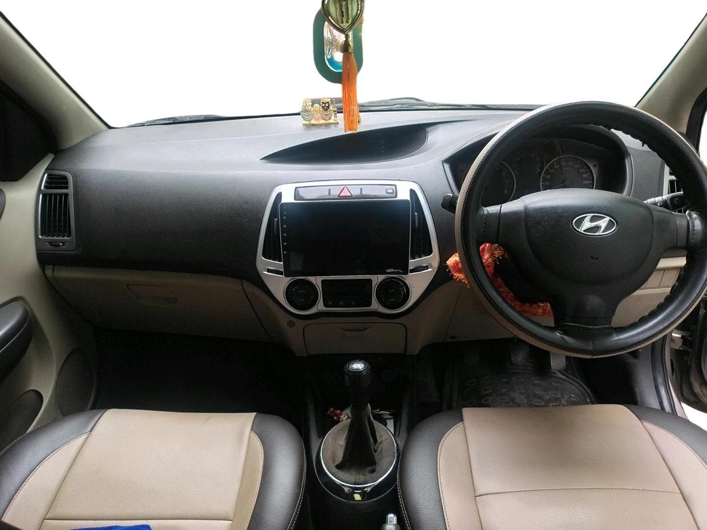 2012 Hyundai i20 MAGNA (O) 1.2, Petrol, Manual, 53,564 km, interior