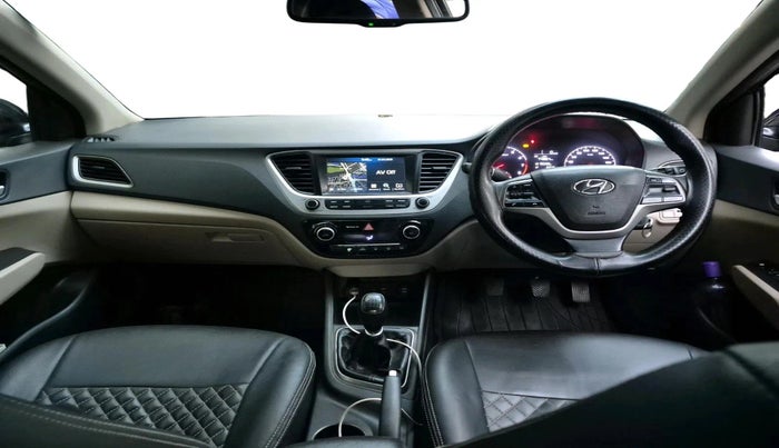 2017 Hyundai Verna 1.6 VTVT SX, Petrol, Manual, 88,093 km, interior