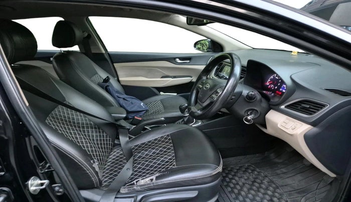 2017 Hyundai Verna 1.6 VTVT SX, Petrol, Manual, 88,093 km, interior