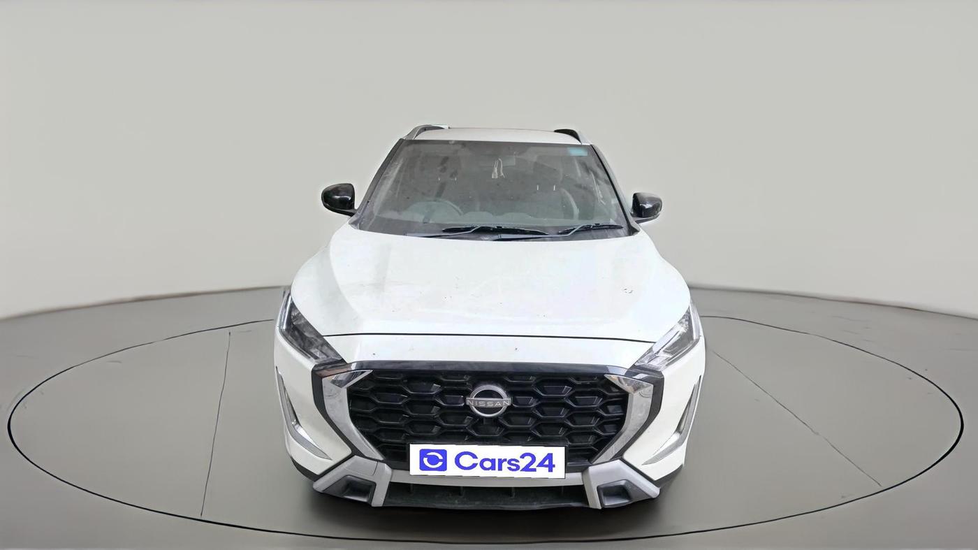 2025 Nissan MAGNITE Acenta B4D 1.0 Petrol AMT, Petrol, Automatic, 5,100 km, exterior