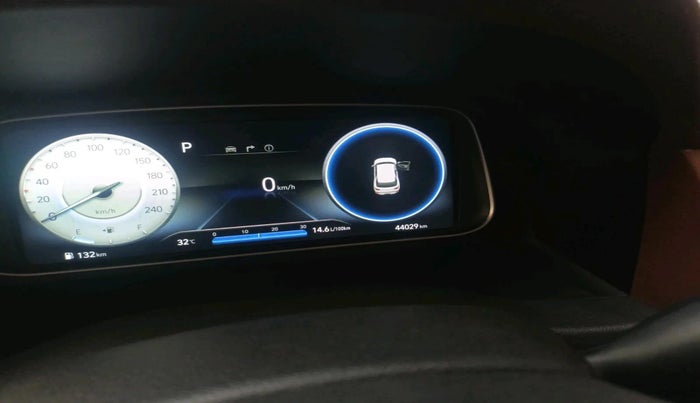 2022 Hyundai ALCAZAR PLATINUM(O) 7STR 2.0 AT, Petrol, Automatic, 44,029 km, interior