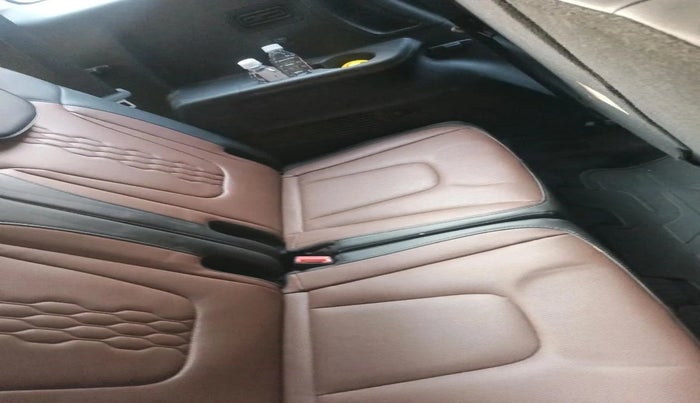 2022 Hyundai ALCAZAR PLATINUM(O) 7STR 2.0 AT, Petrol, Automatic, 44,029 km, interior