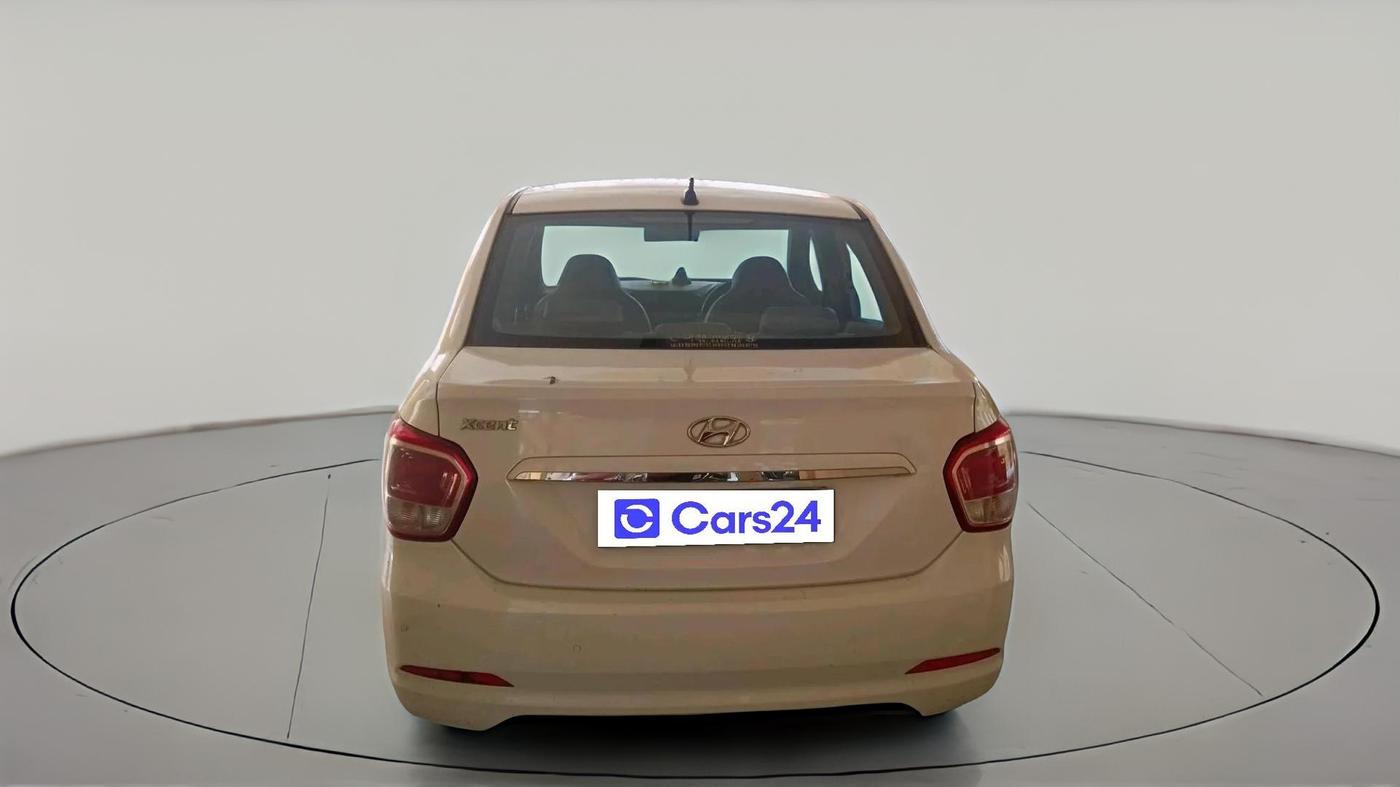 2015 Hyundai Xcent S 1.2, Petrol, Manual, 1,43,291 km, exterior