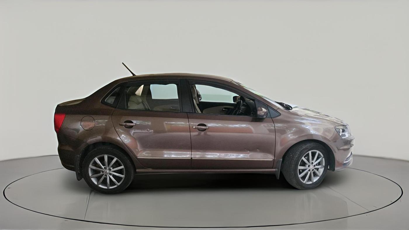 2018 Volkswagen Ameo HIGHLINE PLUS 1.0L 16 ALLOY, Petrol, Manual, 47,466 km, exterior