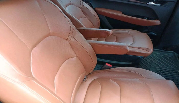 2020 MG HECTOR PLUS SHARP 2.0 DIESEL TURBO MT 6-STR, Diesel, Manual, 71,103 km, interior