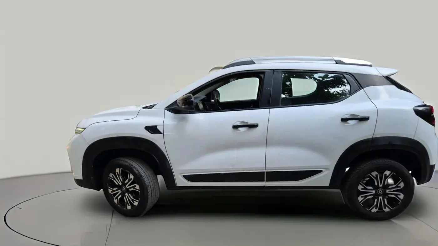 2022 Renault Kiger RXT (O) MT, Petrol, Manual, 360 km, exterior