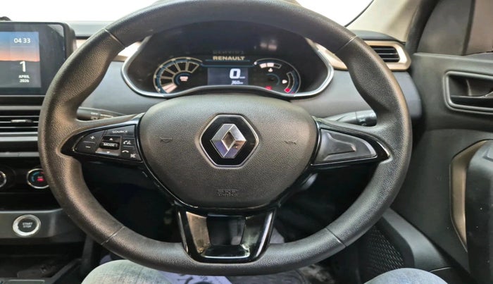 2022 Renault Kiger RXT (O) MT, Petrol, Manual, 360 km, interior