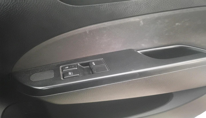 2016 Maruti Swift LXI (O), Petrol, Manual, 62,165 km, interior