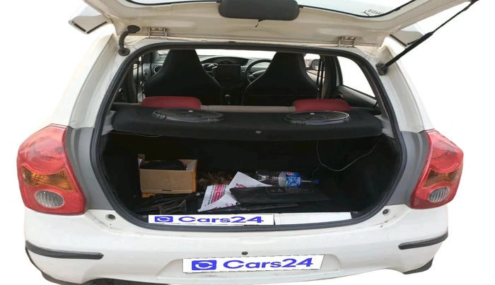 2012 Toyota Etios Liva G, Petrol, Manual, 83,220 km, exterior