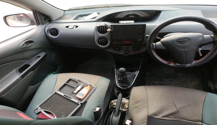2012 Toyota Etios Liva G, Petrol, Manual, 83,220 km, interior