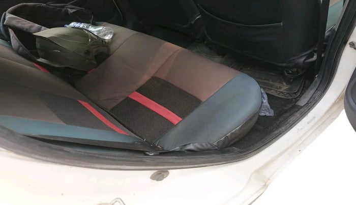 2012 Toyota Etios Liva G, Petrol, Manual, 83,220 km, interior