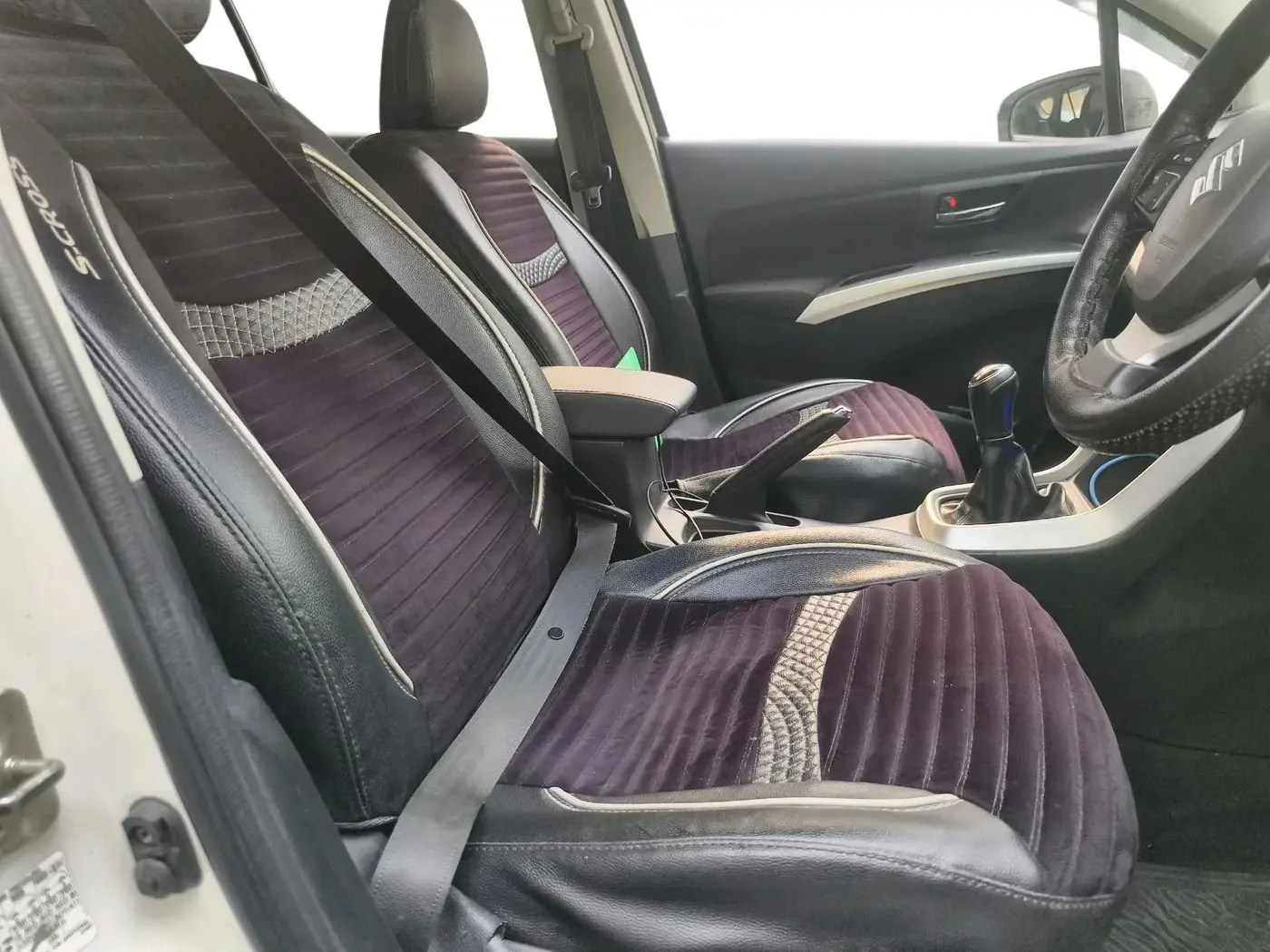 2017 Maruti S Cross ZETA 1.3, Diesel, Manual, 70,400 km, interior