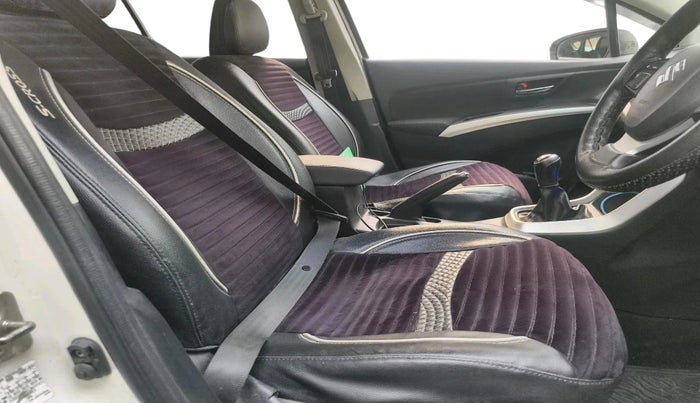 2017 Maruti S Cross ZETA 1.3, Diesel, Manual, 70,400 km, interior