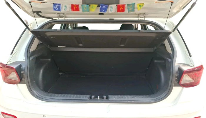 2021 Hyundai VENUE SX 1.0 TURBO, Petrol, Manual, 48,875 km, exterior