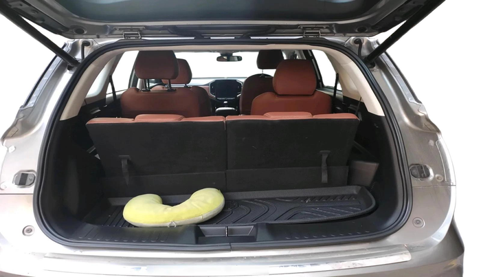 2021 MG HECTOR PLUS SHARP 1.5 PETROL TURBO HYBRID MT 6-STR, Petrol, Manual, 52,984 km, exterior
