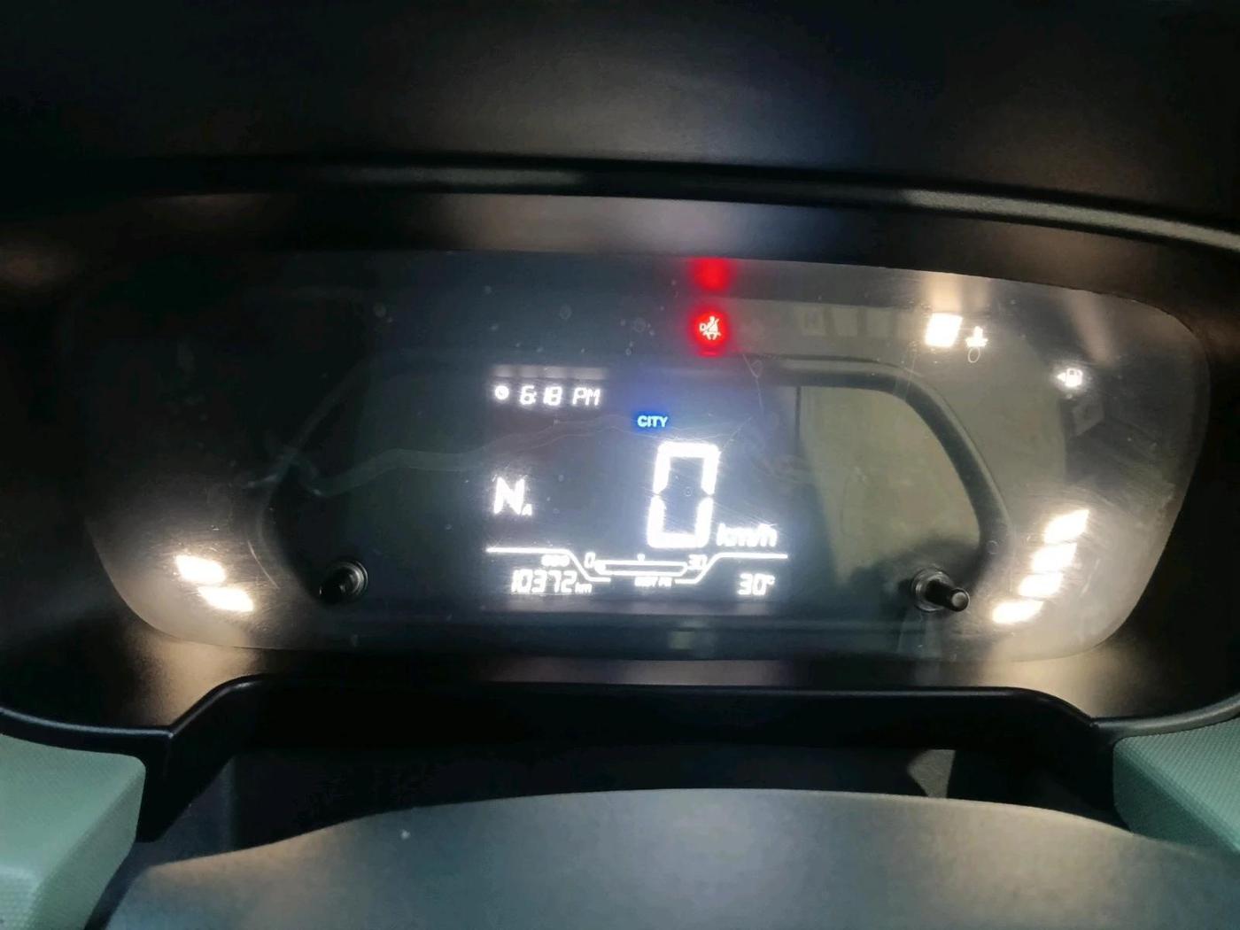 2024 Tata PUNCH ADVENTURE RHYTHM PACK AMT, Petrol, Automatic, 10,372 km, interior