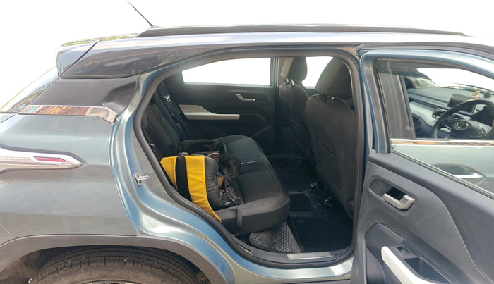 2024 Tata PUNCH CREATIVE  AMT, Petrol, Automatic, 3,493 km, interior