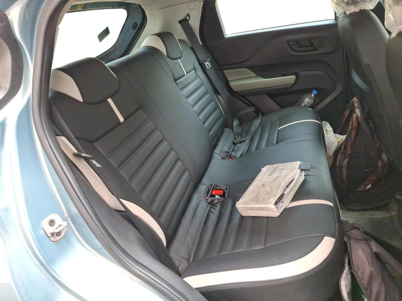2024 Tata PUNCH ADVENTURE RHYTHM CNG, CNG, Manual, 15,310 km, interior