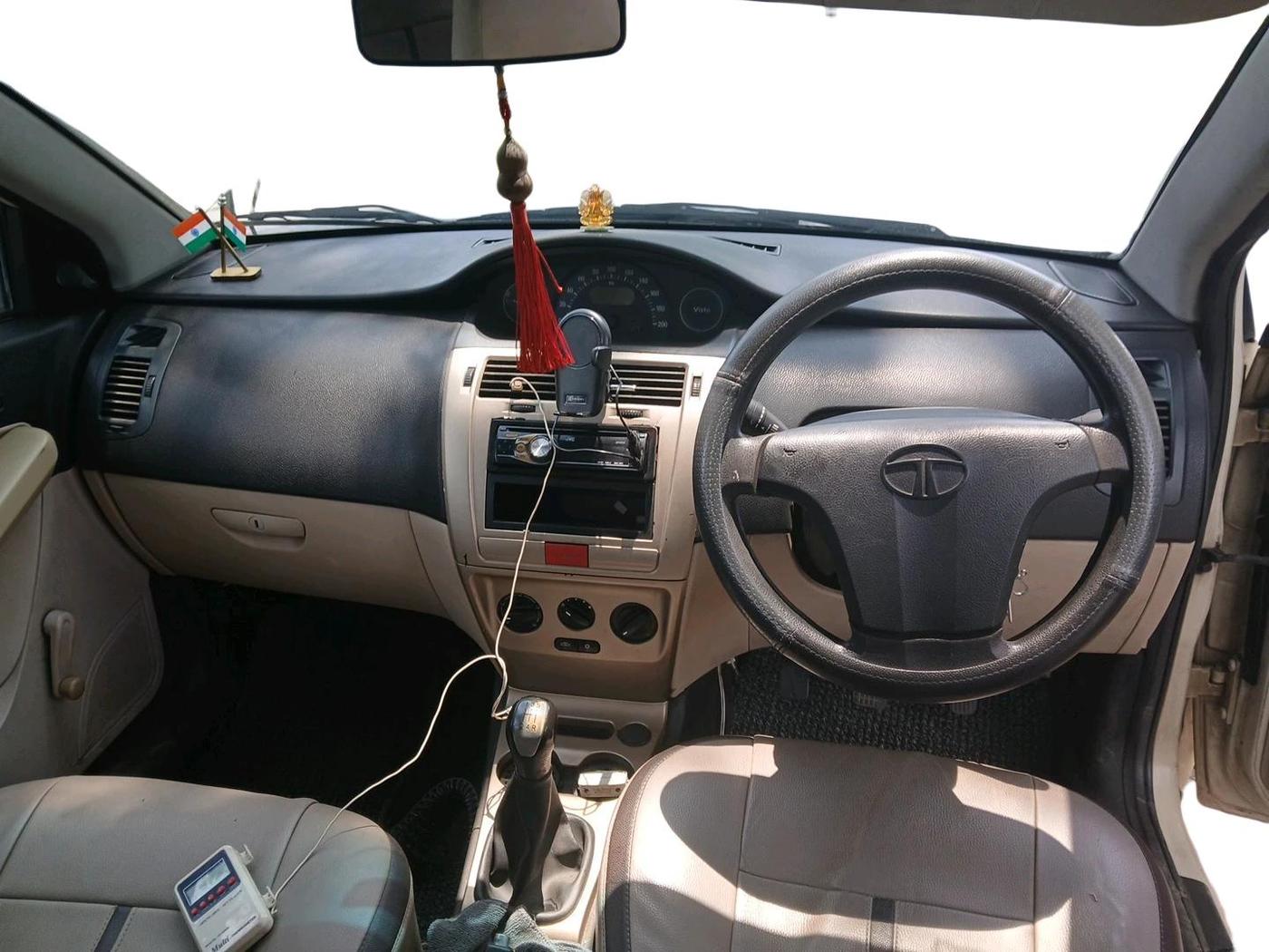 2011 Tata Indica Vista TERRA TDI, Diesel, Manual, 92,517 km, interior