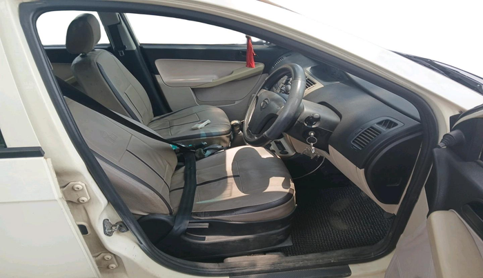 2011 Tata Indica Vista TERRA TDI, Diesel, Manual, 92,517 km, interior