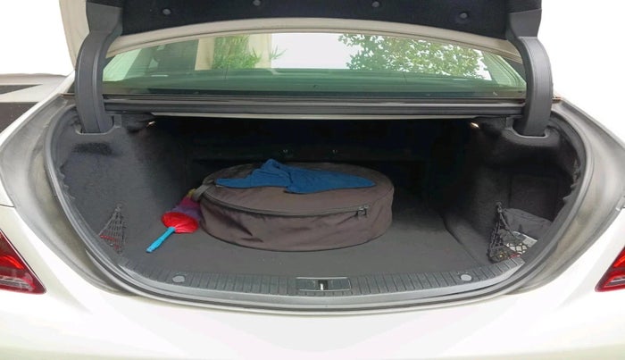 2018 Mercedes Benz S Class S350d, Diesel, Automatic, 75,690 km, exterior