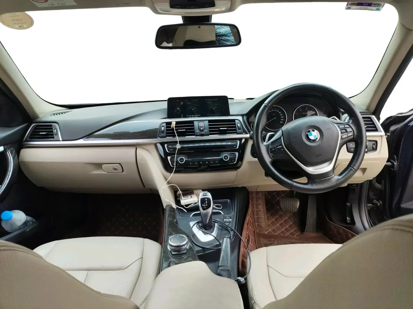 2016 BMW 3 Series 320d Luxury Line, Diesel, Automatic, 53,396 km, interior