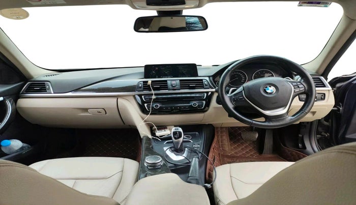 2016 BMW 3 Series 320d Luxury Line, Diesel, Automatic, 53,396 km, interior