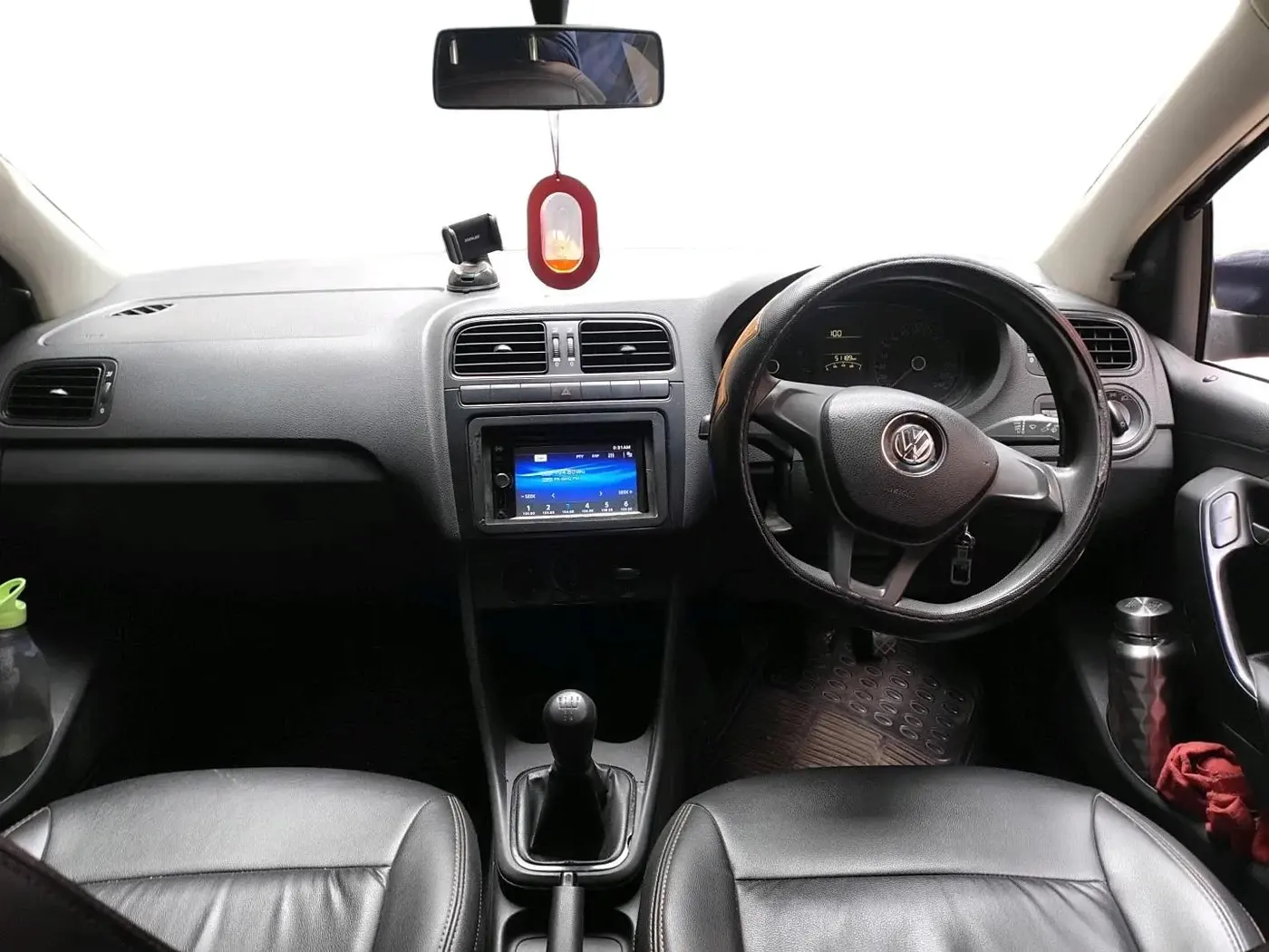 2015 Volkswagen Polo TRENDLINE 1.2L PETROL, Petrol, Manual, 51,189 km, interior