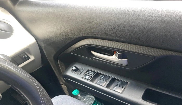2022 Maruti New Wagon-R ZXI 1.2 AMT, Petrol, Automatic, 50,504 km, interior