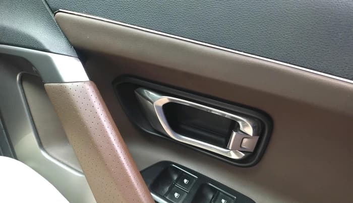2021 Tata Harrier XZ PLUS 2.0L, Diesel, Manual, 62,726 km, interior
