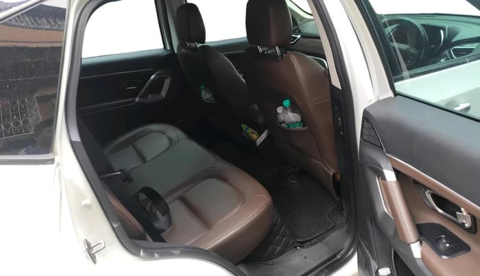 2021 Tata Harrier XZ PLUS 2.0L, Diesel, Manual, 62,726 km, interior