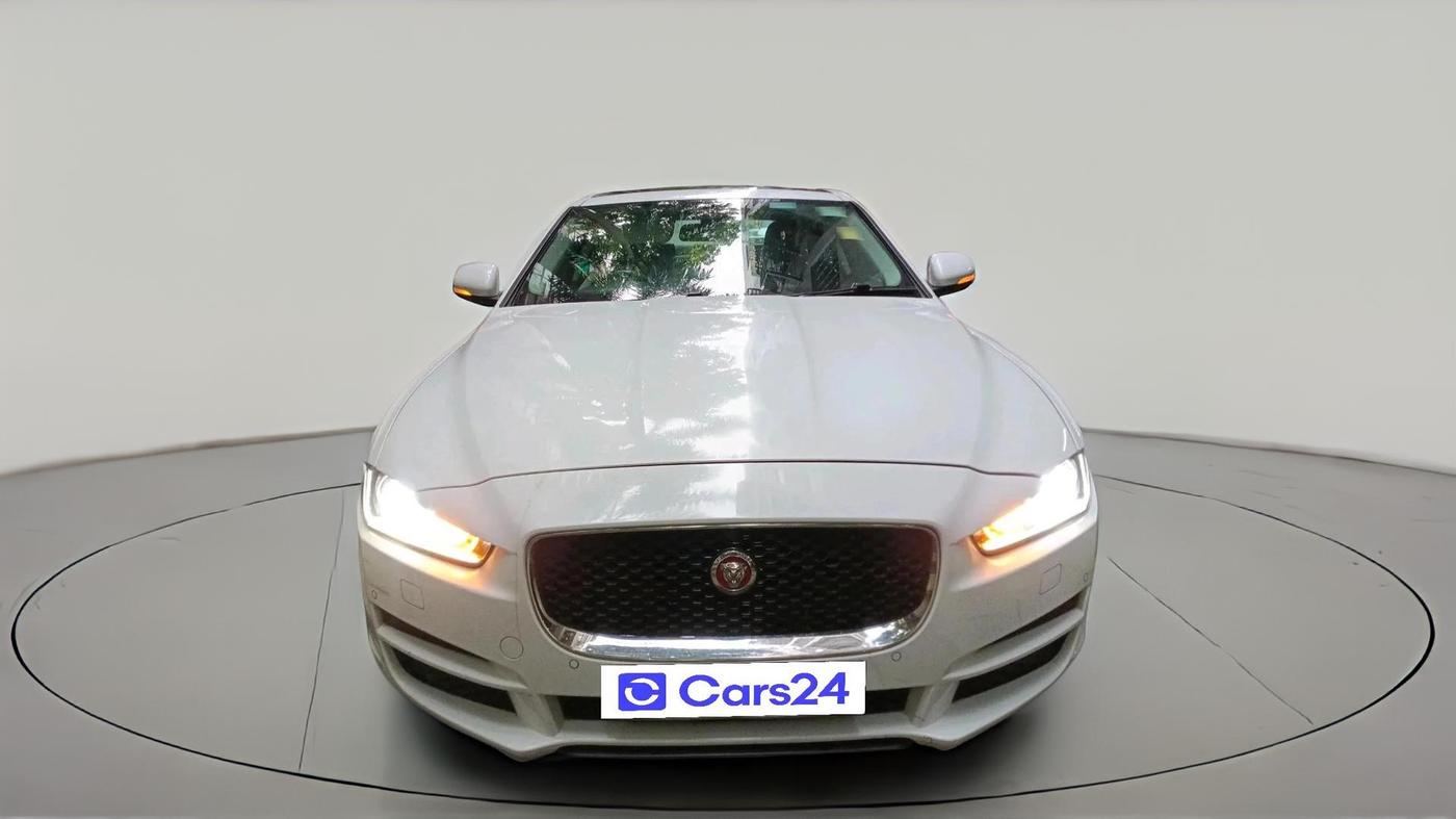 2016 Jaguar XE PRESTIGE PETROL, Petrol, Automatic, 32,031 km, exterior