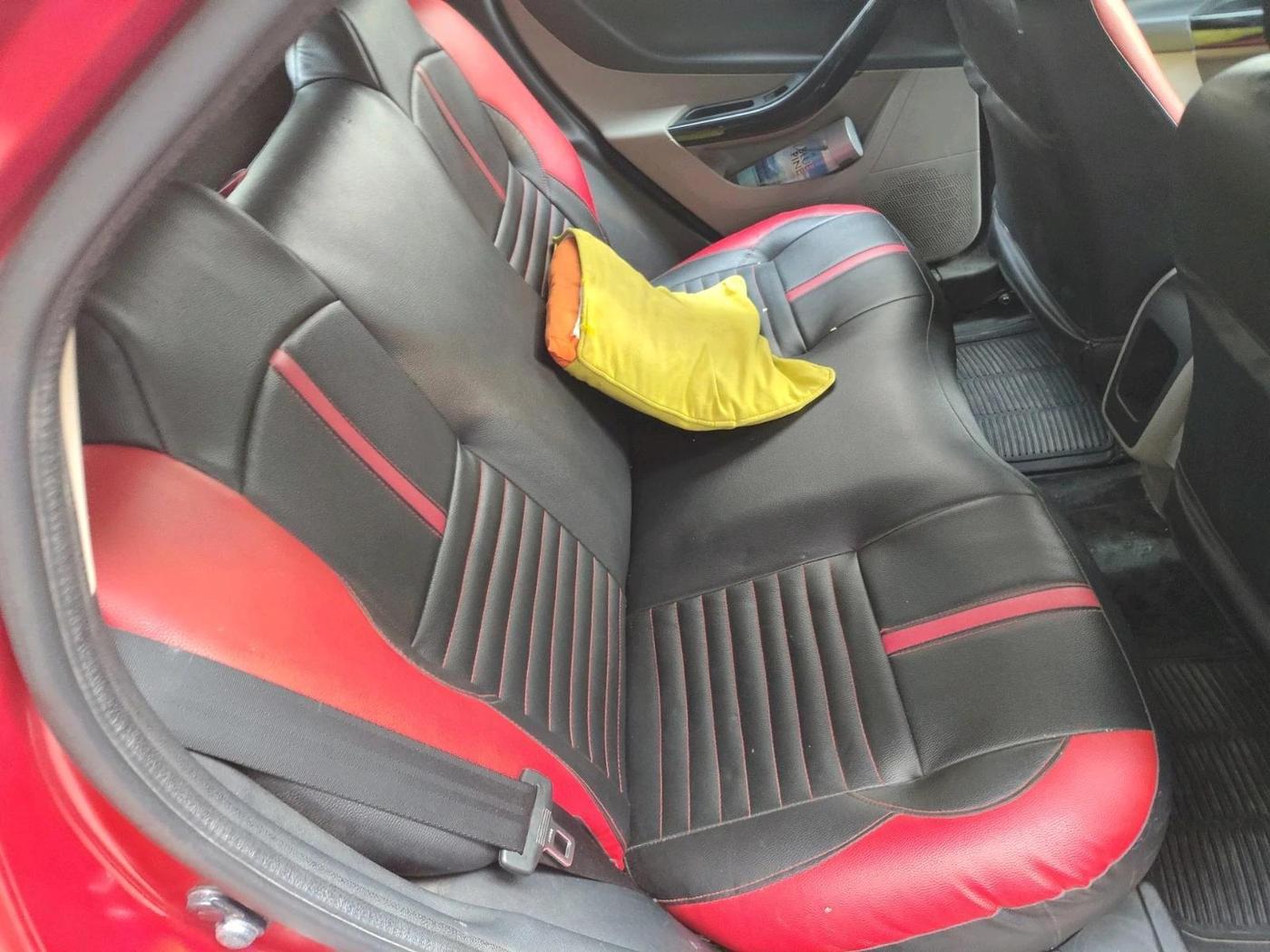 2019 Tata NEXON XM PETROL, Petrol, Manual, 49,060 km, interior
