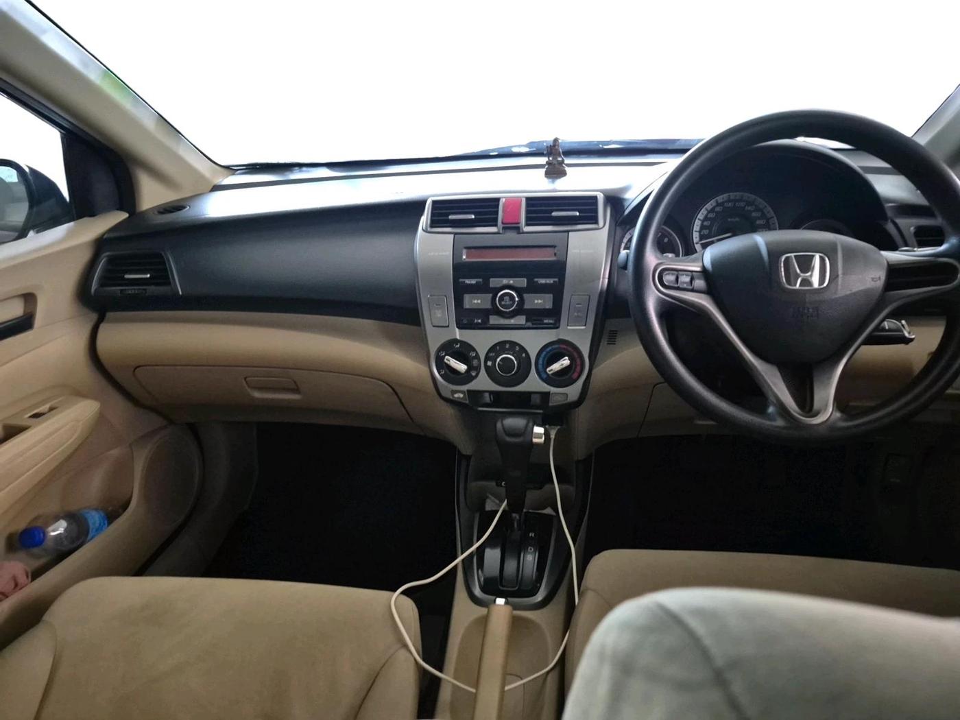 2013 Honda City 1.5L I-VTEC S AT, Petrol, Automatic, 33,042 km, interior