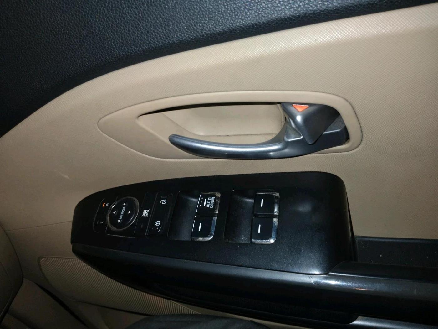 2021 KIA CARNIVAL PREMIUM 2.2 7 STR, Diesel, Automatic, 39,136 km, interior