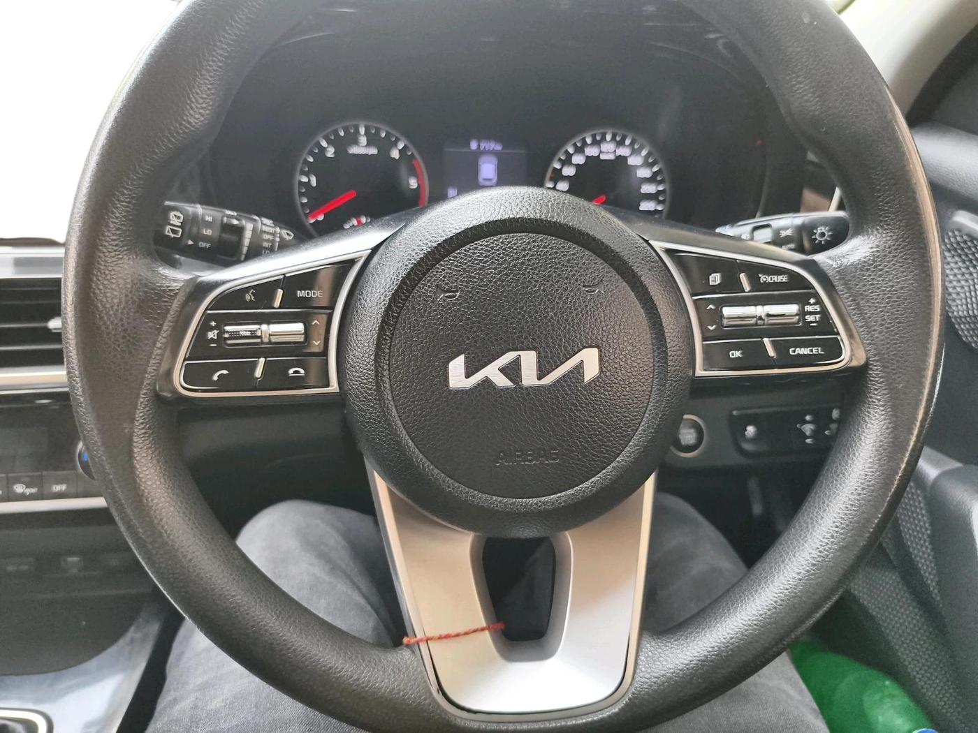 2022 KIA SELTOS HTK PLUS 1.5 DIESEL IMT, Diesel, Manual, 37,602 km, interior