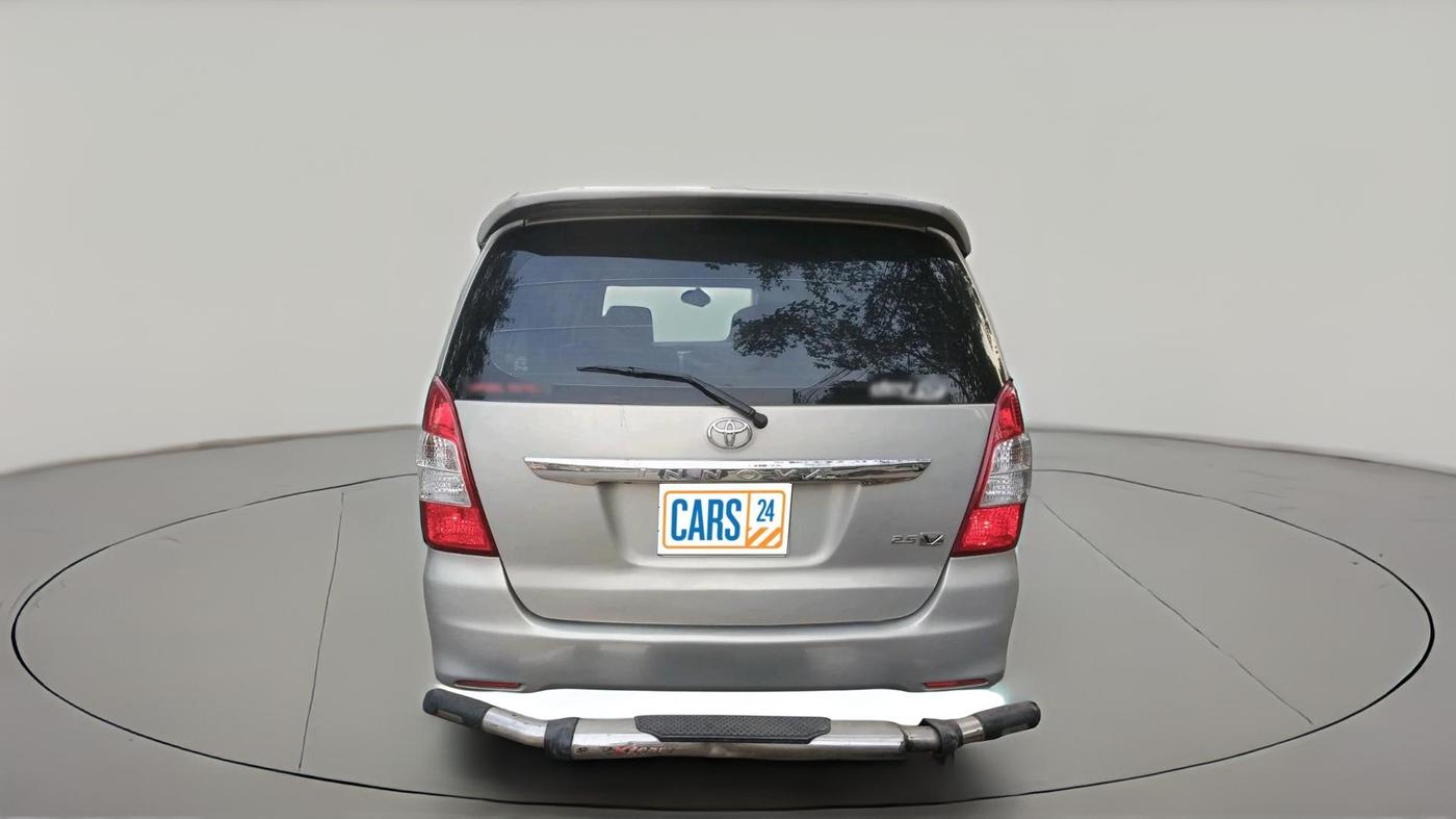 2013 Toyota Innova 2.5 VX 7 STR, Diesel, Manual, 9,88,155 km, exterior