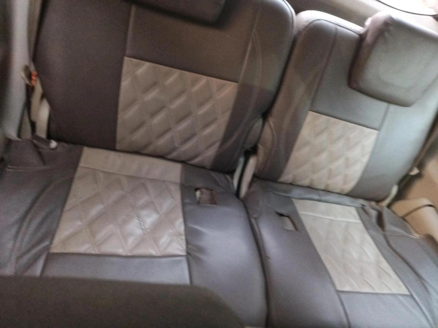 2013 Toyota Innova 2.5 VX 7 STR, Diesel, Manual, 9,88,155 km, interior