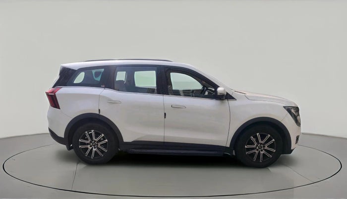 2023 Mahindra XUV700 AX 7 LUXURY D AWD AT 7 STR, Diesel, Automatic, 9,724 km, exterior