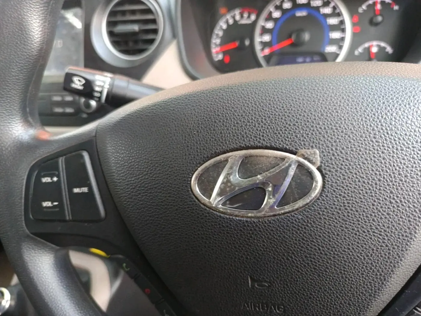 2018 Hyundai Grand i10 SPORTZ 1.2 KAPPA VTVT, Petrol, Manual, 43,000 km, interior