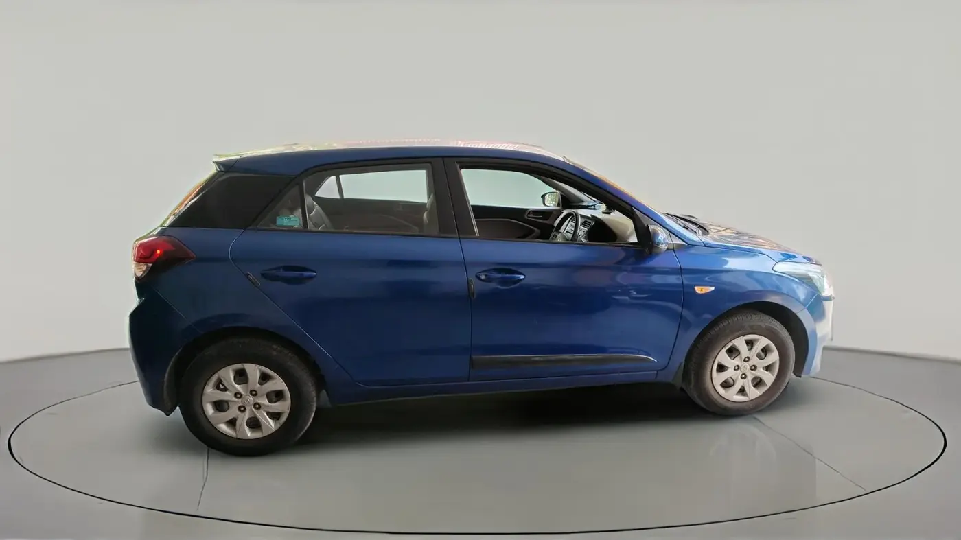 2016 Hyundai Elite i20 MAGNA 1.2, Petrol, Manual, 27,892 km, exterior
