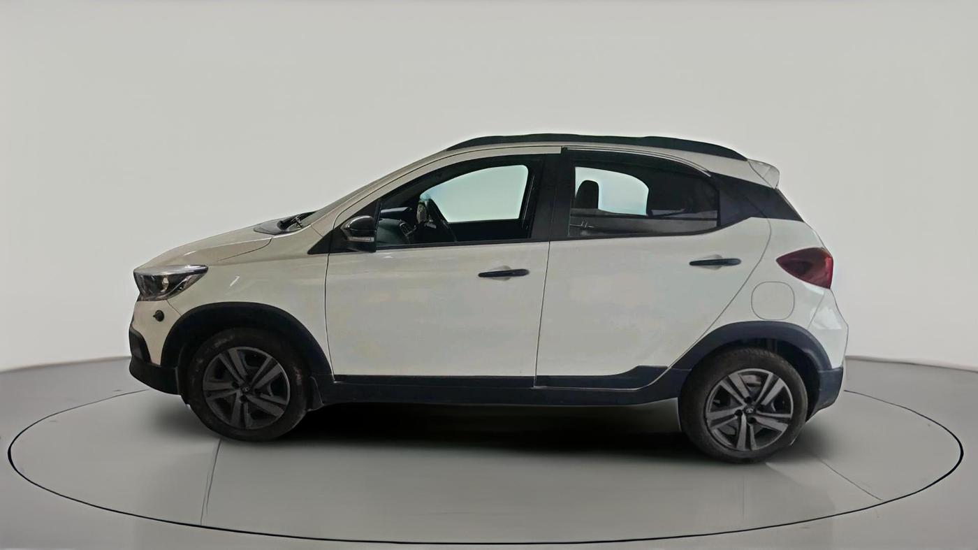 2024 Tata TIAGO NRG XZ MT, Petrol, Manual, 8,248 km, exterior