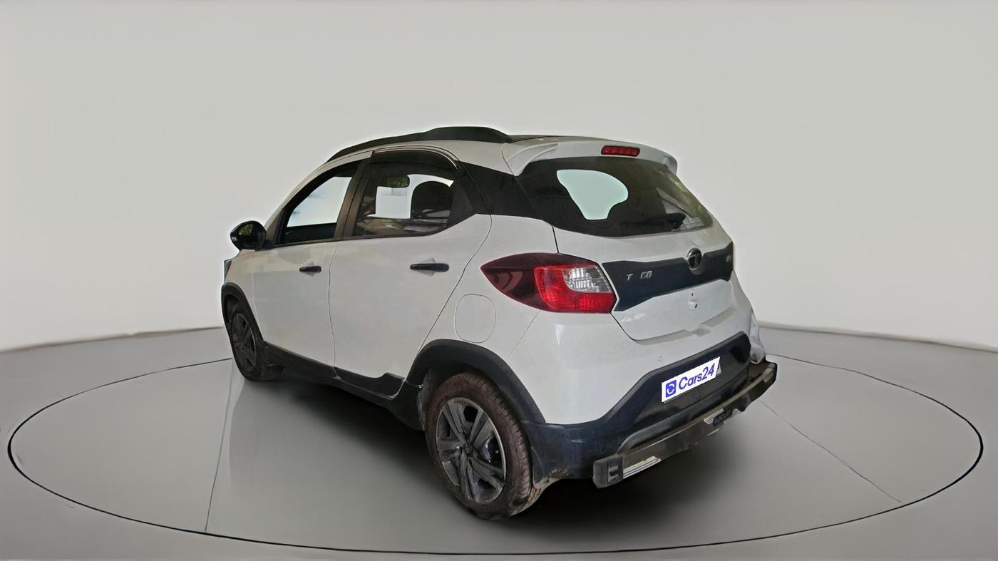 2024 Tata TIAGO NRG XZ MT, Petrol, Manual, 8,248 km, exterior