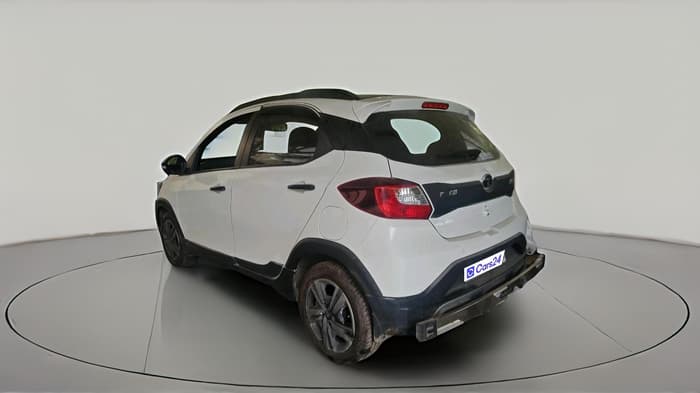 2024 Tata TIAGO NRG XZ MT, Petrol, Manual, 8,248 km, exterior