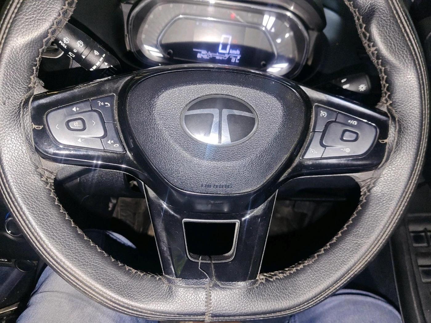 2024 Tata TIAGO NRG XZ MT, Petrol, Manual, 8,248 km, interior
