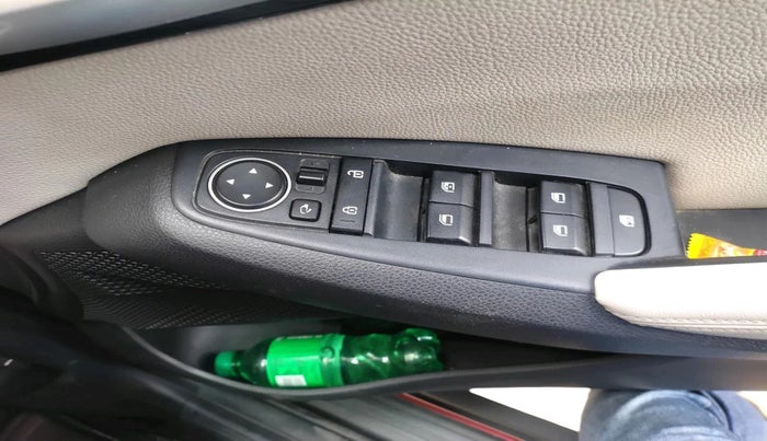 2020 KIA SELTOS HTX IVT 1.5 PETROL, Petrol, Automatic, 57,359 km, interior