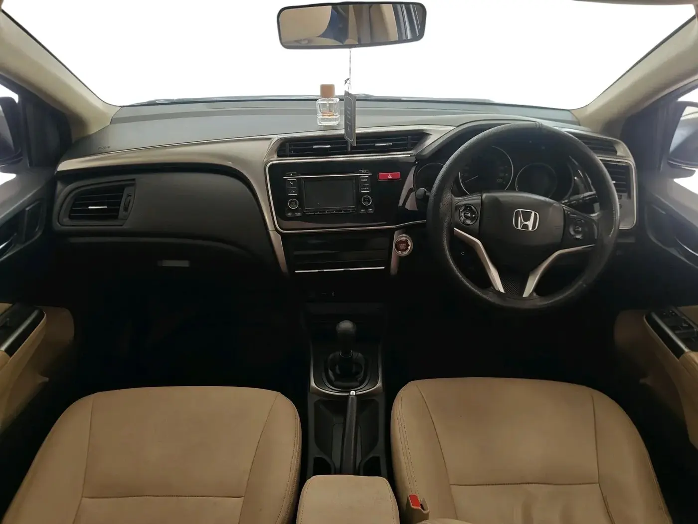 2016 Honda City 1.5L I-VTEC VX, Petrol, Manual, 1,23,065 km, interior