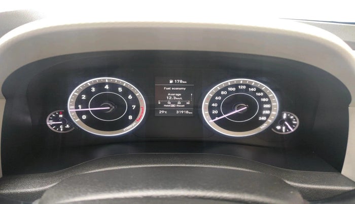 2022 Hyundai Creta SX 1.5 PETROL, Petrol, Manual, 31,918 km, interior
