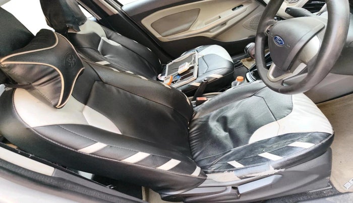 2013 Ford Ecosport TREND 1.5L DIESEL, Diesel, Manual, 1,22,729 km, interior