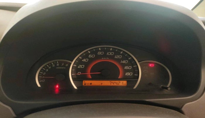 2011 Maruti Wagon R 1.0 VXI, Petrol, Manual, 74,421 km, interior